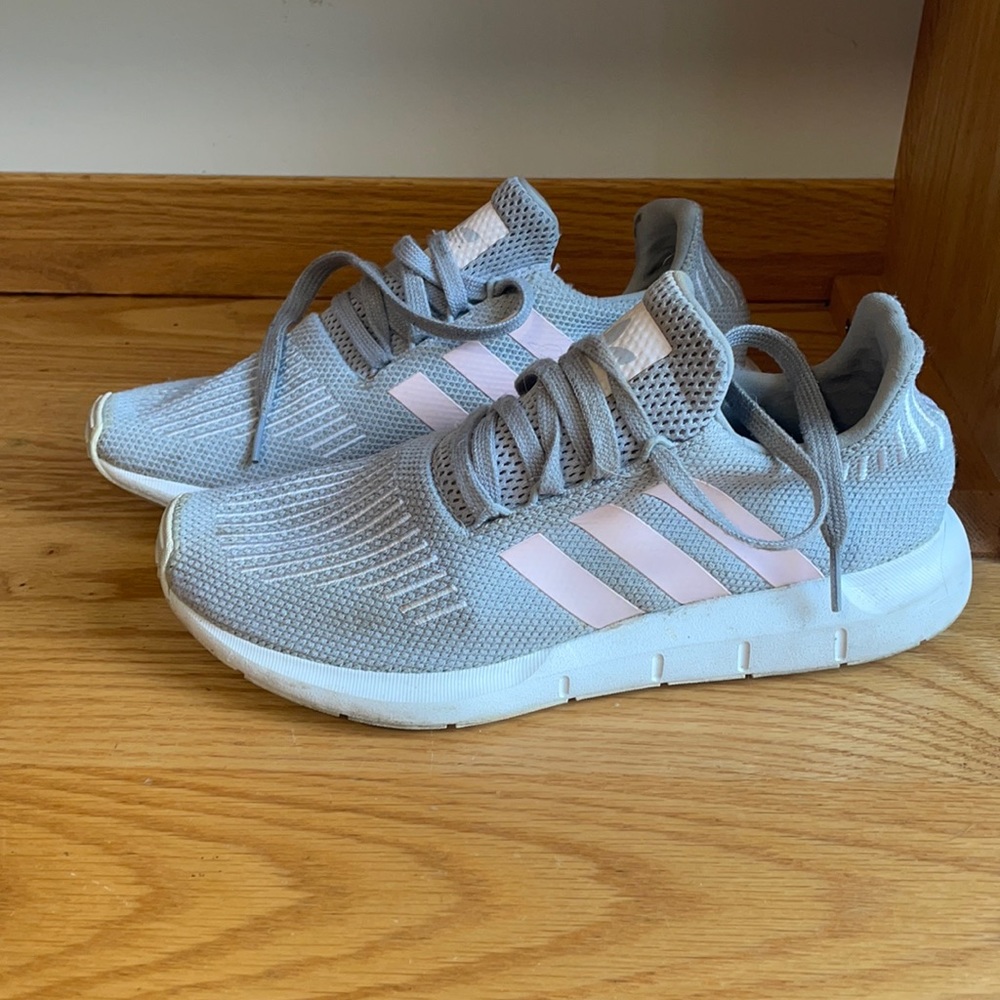 Adidas swift runs. Grey and baby pink.